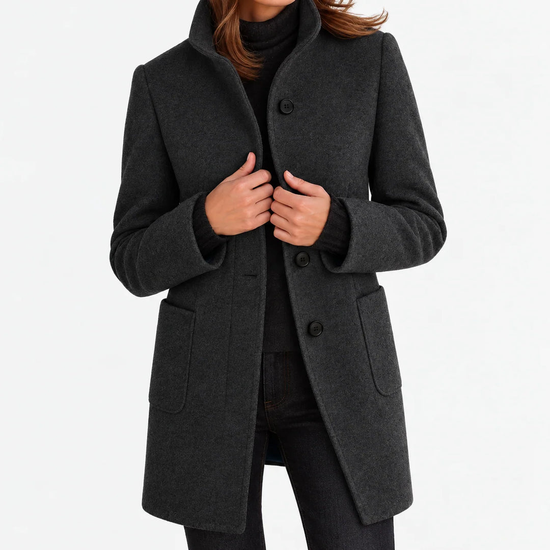 Amalie | Chaqueta de Lana con Cuello Alto