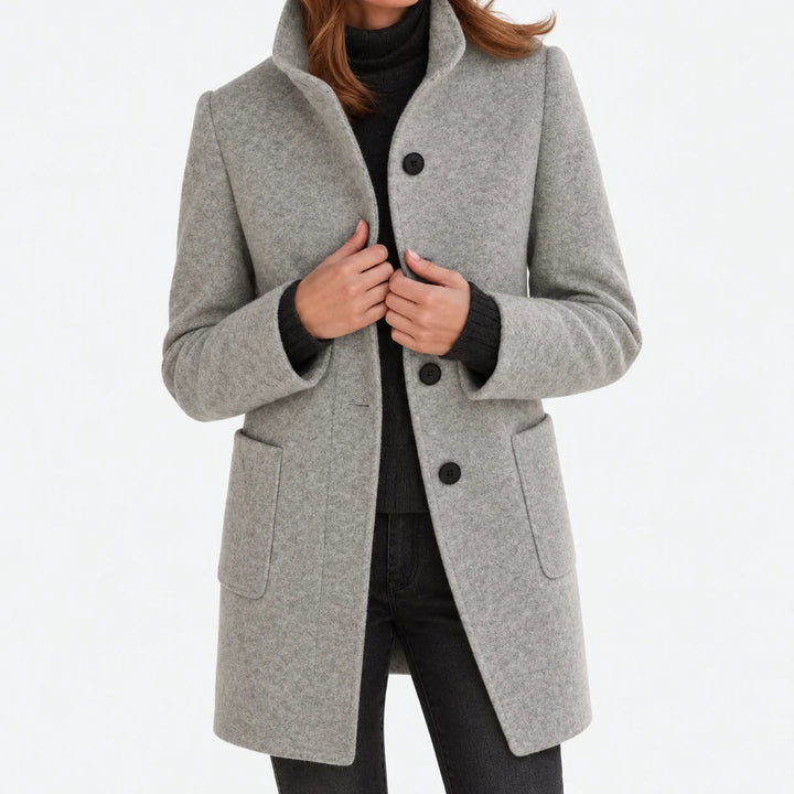 Amalie | Chaqueta de Lana con Cuello Alto