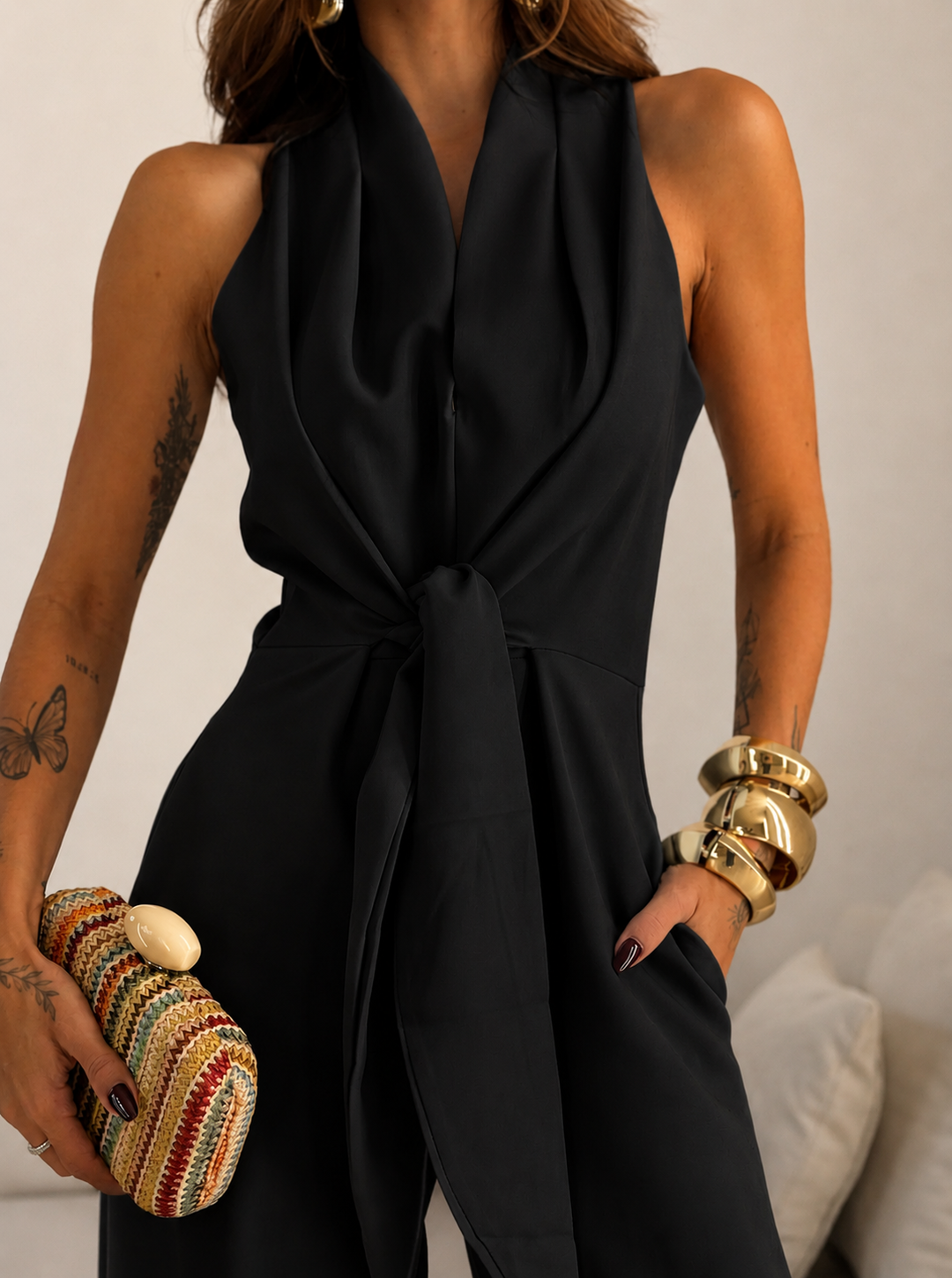 Valentina | Mono Halter con Lazo Frontal y Corte Palazzo de Pierna Ancha