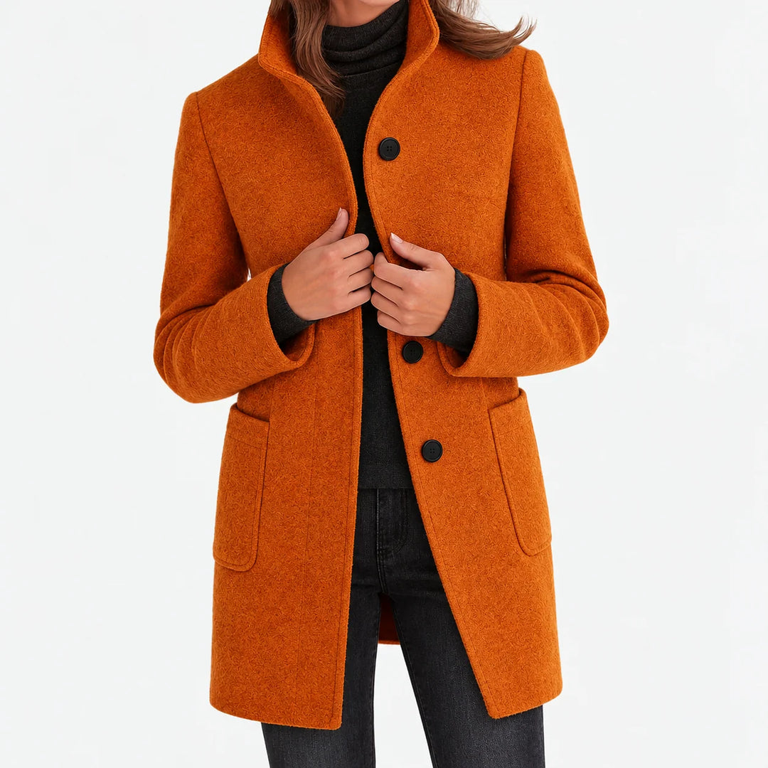 Amalie | Chaqueta de Lana con Cuello Alto