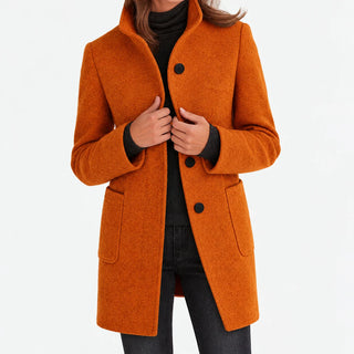 Amalie | Chaqueta de Lana con Cuello Alto