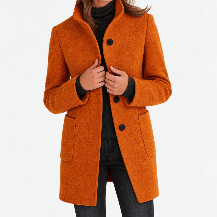 Amalie | Chaqueta de Lana con Cuello Alto