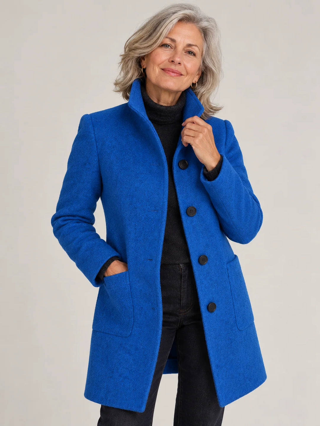 Amalie | Chaqueta de Lana con Cuello Alto